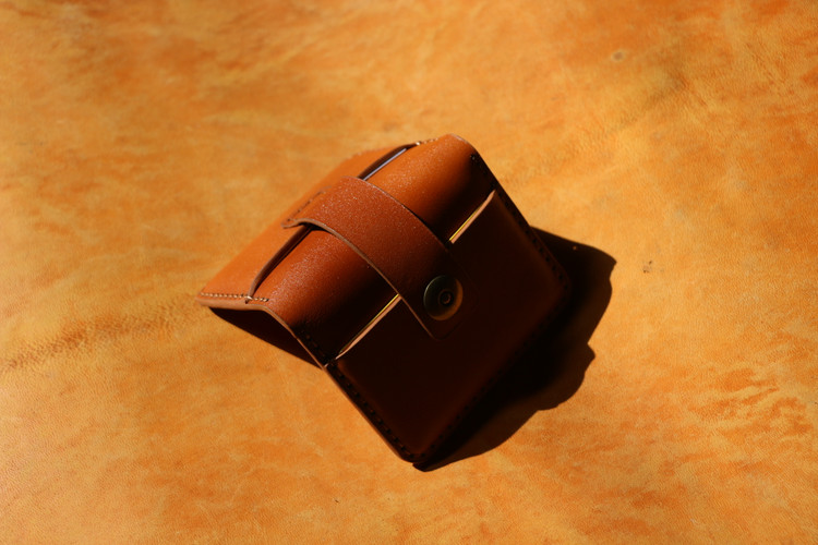 جاکارتی چرم طبیعی