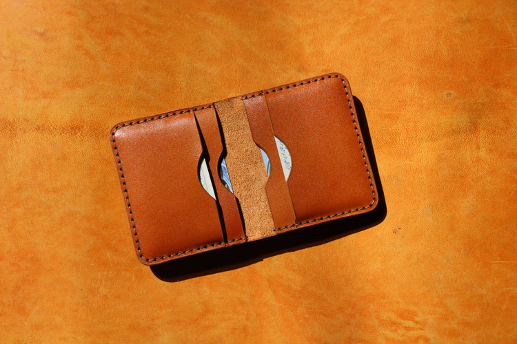 جاکارتی چرم طبیعی